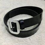 เข็มขัดนักเรียนมัธยมชาย หนังแก้วสีดำ หัวเหลี่ยม