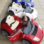 SL3128รถสปอร์ตแอสตั้น มี3สี เขียว แดง ฟ้า