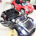 รถแบตเตอรี่เด็กนั่งไฟฟ้า ยี่ห้อปอร์เช่ 2 ที่นั่งเปิดประตูได้ มี 3 สี แดง ขาว ดำ