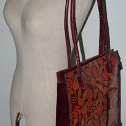 ขายแล้วค่ะ B5:Vintage leather bag กระเป๋าหนังแท้ ตอกลายสวย❤