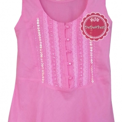 ขายแล้วค่ะT93:2nd hand top เสื้อแขนกุดสีชมพูหวาน โดดเด่นด้วยการปักลูกปัด เลื่อม และลูกไม้ ที่หน้าอก❤