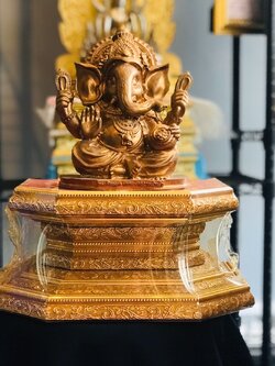 แท่นไม้กรอบรูป 10 นิ้ว 5 เหลี่ยม