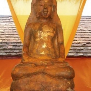 พระรอดหลวง วัดพระธาตุดอยคำ อ.เมืองเชียงใหม่