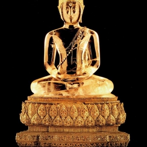 พระแก้วเพชรน้ำค้าง
