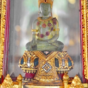 “พระพุทธรัตนมหามุนี” (พระแก้วน้อย)